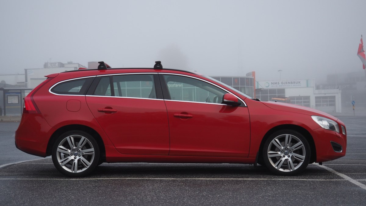 Volvo V60 D2