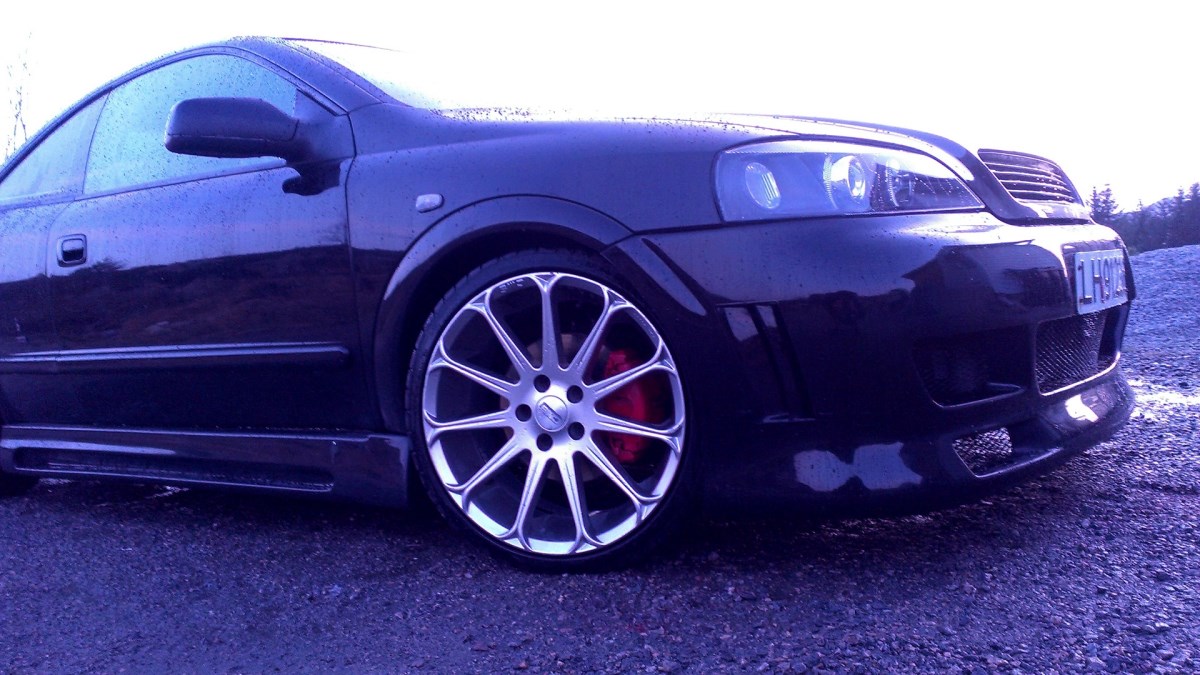 Opel Astra Coupe Bertone 1.8